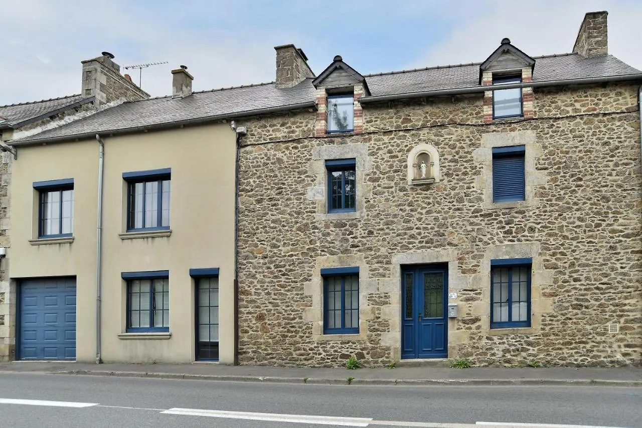 Vakantiehuis L'Aberma - Maison A La Campagne Au Fil De L'Eau Saint-Lormel Frankrijk
